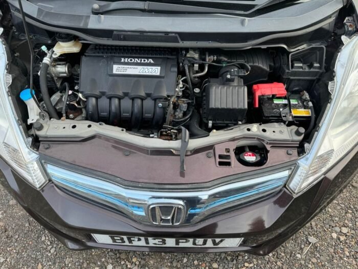 Honda jazz 1.4 hybrid 2013 - Image 16