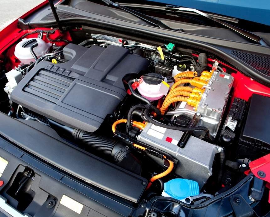 Hybrid Car Engine Replacement